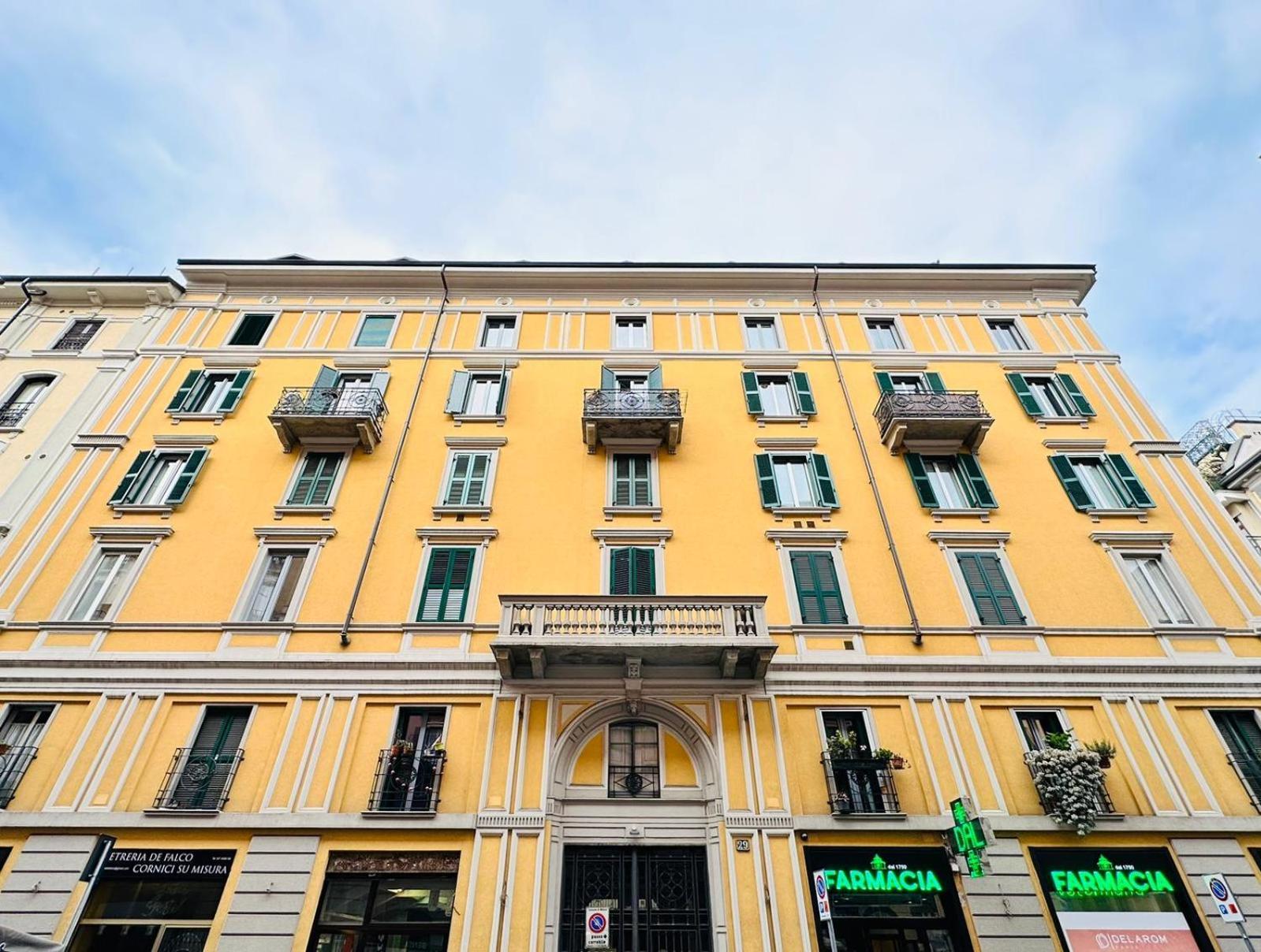 Comecasa Studio Vicino Stazione Centrale Milano Exterior foto